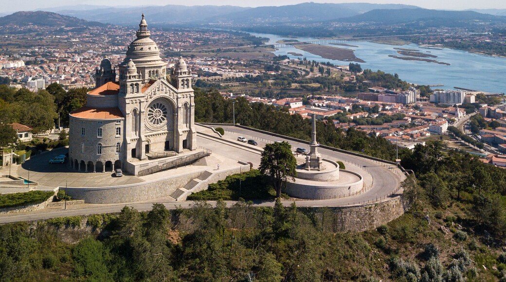 Santa Luzia sanctuary overlooking Viana do Castelo